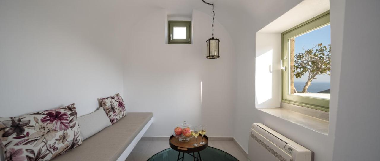 Di Capo - Santorini Old Winery Luxury בית נופש Akrotírion