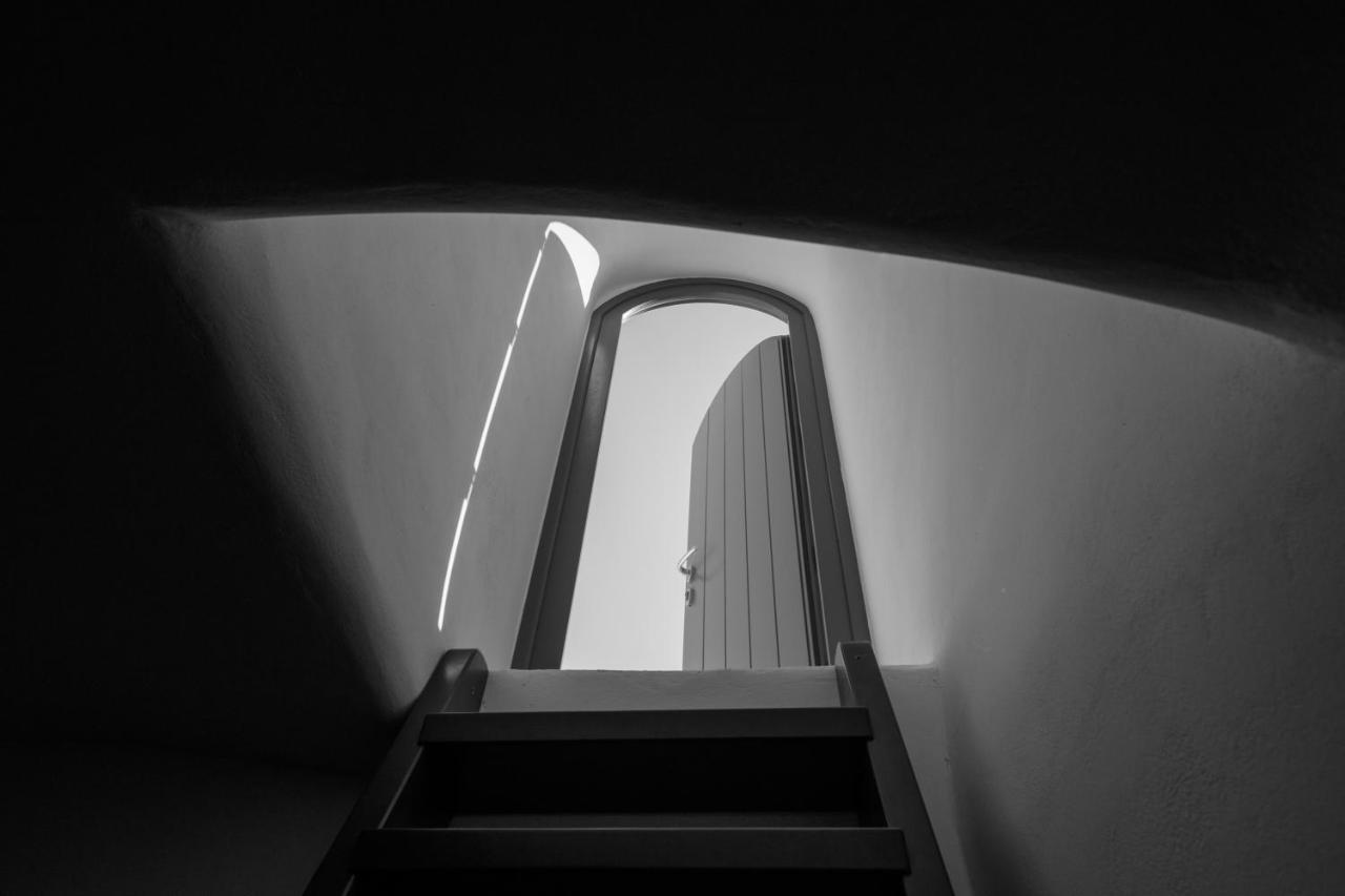 Di Capo - Santorini Old Winery Luxury בית נופש Akrotírion